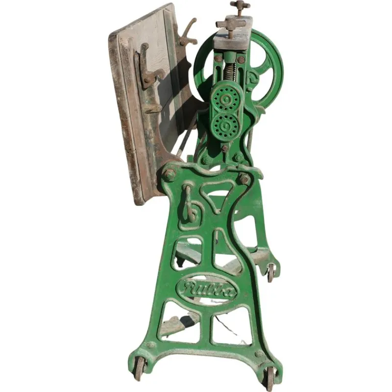 Discount Pamono Industrial Garden Table in Cast-Iron with Pine Top, 1900