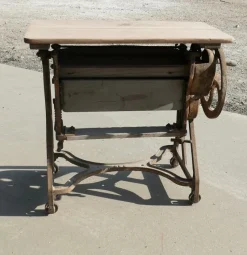 Pamono Industrial Garden Table with Pine Top, 1900> Garden Tables