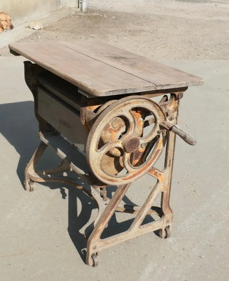 Pamono Industrial Garden Table with Pine Top, 1900> Garden Tables