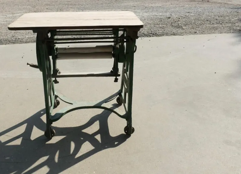 Pamono Industrial Garden Table with Pine Top, 1900> Garden Tables
