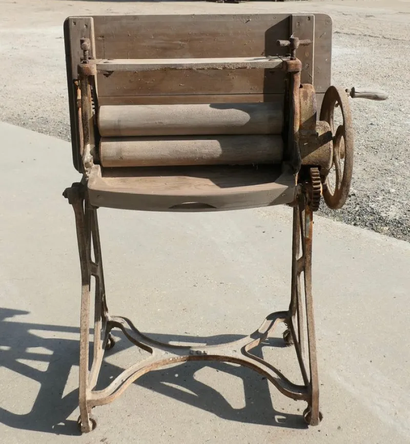 Pamono Industrial Garden Table with Pine Top, 1900> Garden Tables