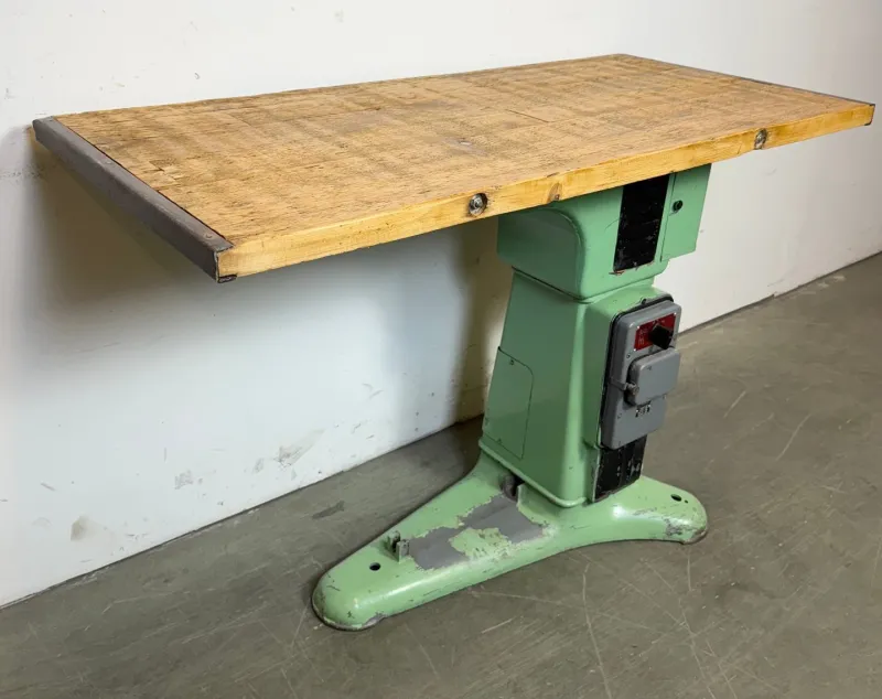 Pamono Industrial Green Cast Iron Table, 1960s> Worktables & Workbenches