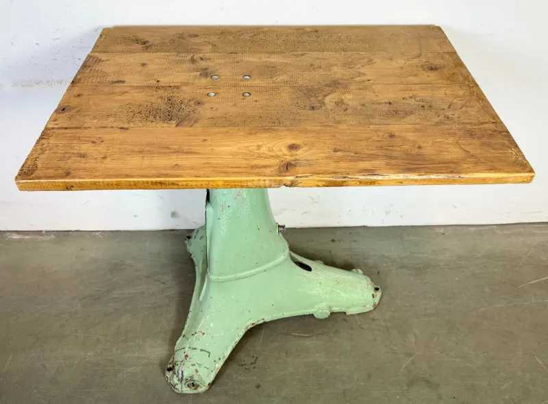 Pamono Industrial Green Cast Iron Table, 1960s> Worktables & Workbenches