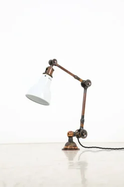 Sale Pamono Industrial Oxy-Copper Machinist Wall or Desk Lamp from Dugdills