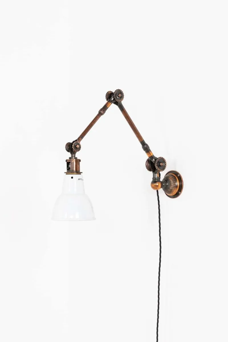 Sale Pamono Industrial Oxy-Copper Machinist Wall or Desk Lamp from Dugdills