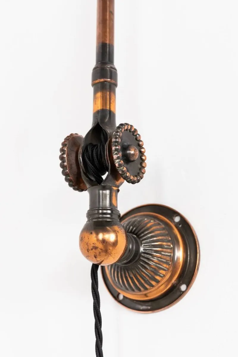 Sale Pamono Industrial Oxy-Copper Machinist Wall or Desk Lamp from Dugdills