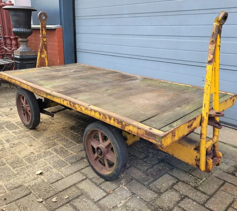 Outlet Pamono Industrial Transport Cart in Cast Iron and Wood