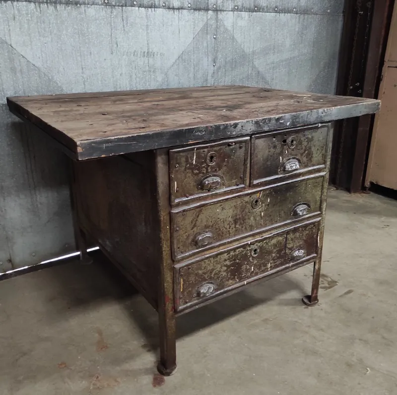 Pamono Industrial Workbench in Metal & Wood> Worktables & Workbenches