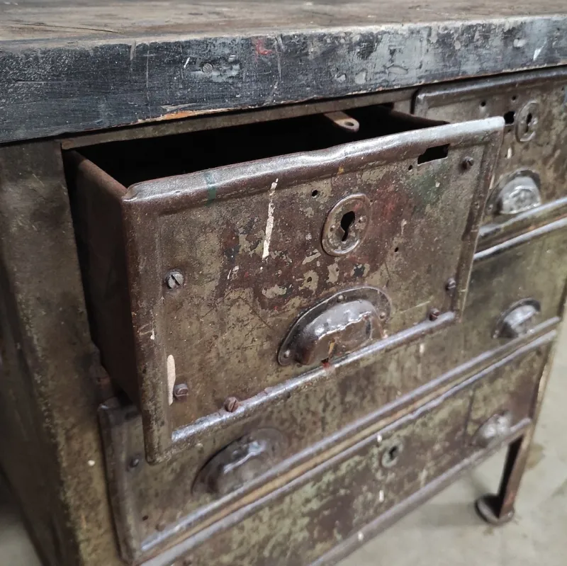 Pamono Industrial Workbench in Metal & Wood> Worktables & Workbenches