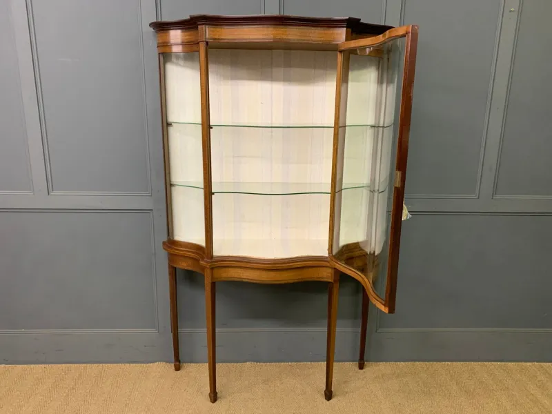 Pamono Inlaid Mahogany Display Cabinet from Maple & Co., 1900> Cabinets & Wardrobes