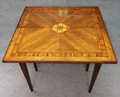Outlet Pamono Inlaid Wood Folding Game Table, 18th Century