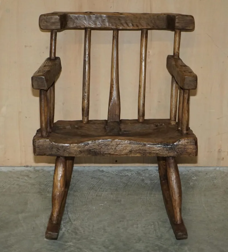 Pamono Irish Rocking Armchair in Timber, 1820s> Rocking Chairs