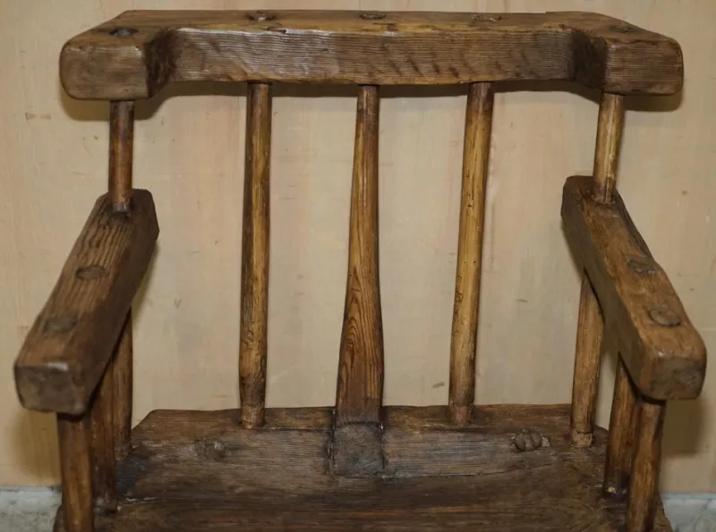 Pamono Irish Rocking Armchair in Timber, 1820s> Rocking Chairs