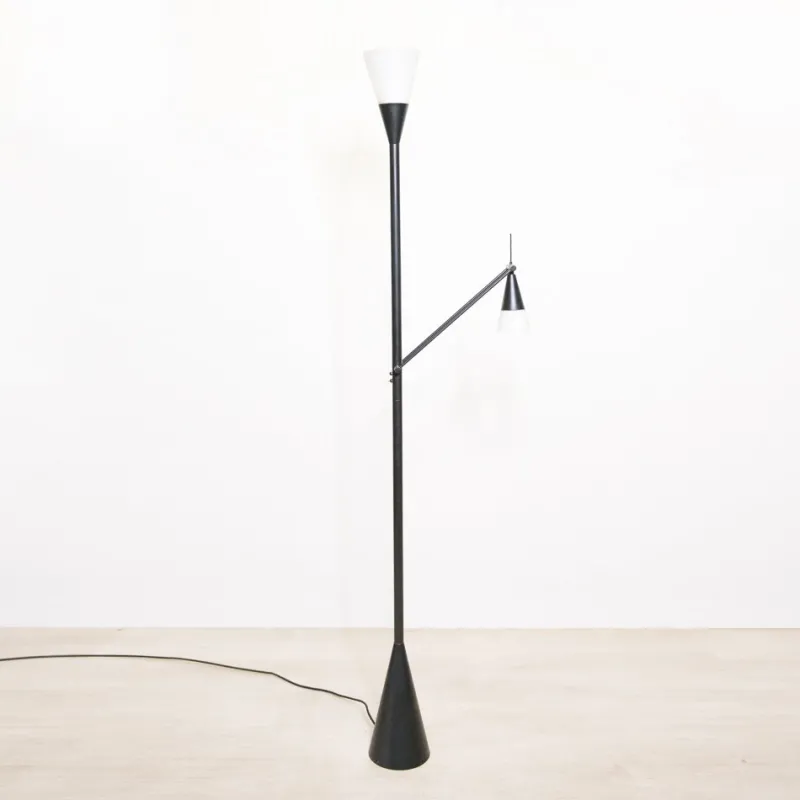 Hot Pamono Iron Floor Lamp, 1980s