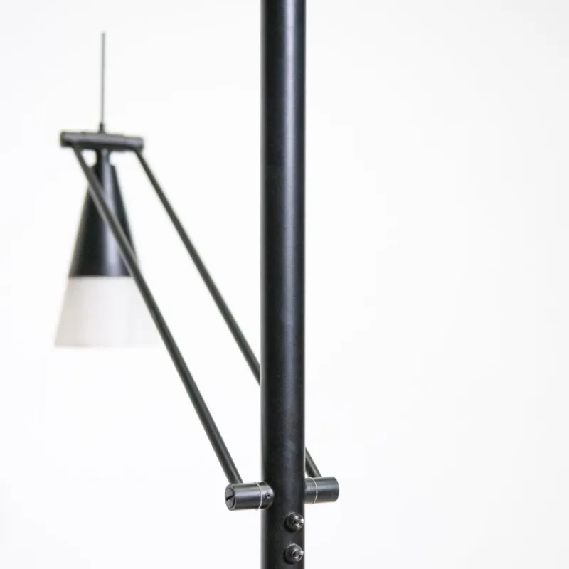 Hot Pamono Iron Floor Lamp, 1980s