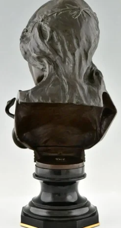 Pamono Isidore De Rudder, Art Nouveau Cleopatra Bust with Snake, 1900, Bronze & Marble> Art Nouveau