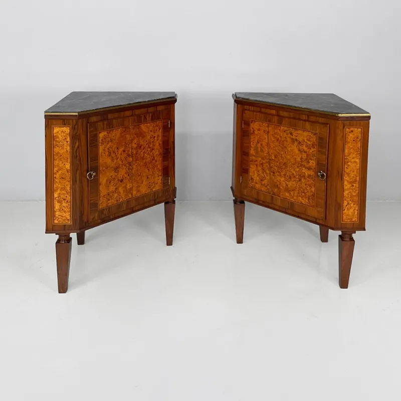Outlet Pamono Italian Art Deco Wood Corner Consoles with Black Marble Tops, 1940s, Set of 2