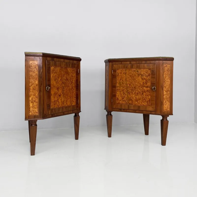 Outlet Pamono Italian Art Deco Wood Corner Consoles with Black Marble Tops, 1940s, Set of 2
