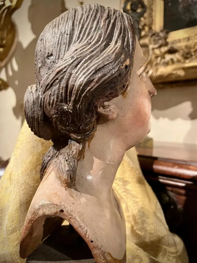 New Pamono Italian Artist, Carved Polychrome Female Bust Sculpture, 1700s, Lacquered Wood