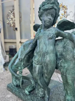 Sale Pamono Italian Bronze Lions and Cherubs Sculptures, 1890s, Set of 2