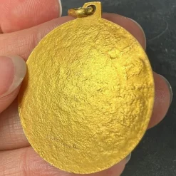 Best Pamono Italian Capricorn Zodiac 18k Yellow Gold Charm Pendant, 1970s