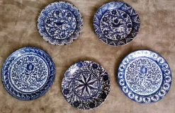 Pamono Italian Ceramic Plates with Cobalt Blue Decorations, Deruta, 1950s, Set of 5><noscript><img width=