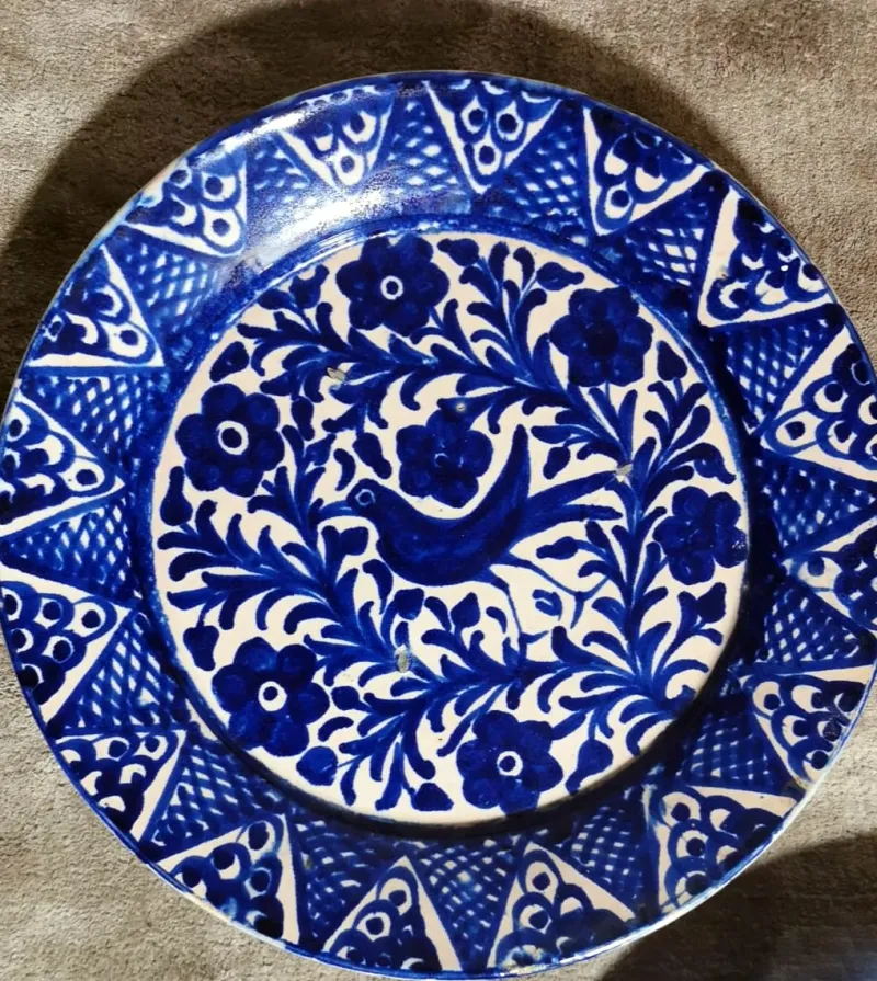 Pamono Italian Ceramic Plates with Cobalt Blue Decorations, Deruta, 1950s, Set of 5> Dinner Plates & Bowls