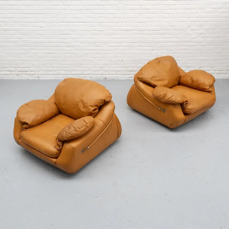 New Pamono Italian Cognac Leather Lounge Chair, 1970s