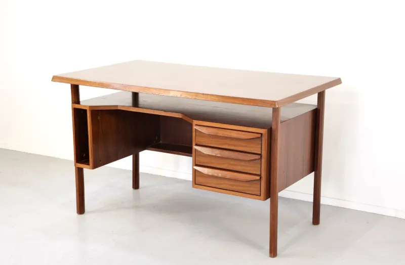 Pamono Italian Desk in Teak, 1960s> Desks