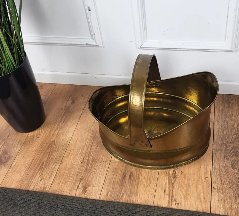 Pamono Italian Gilt Brass Bronze Fireplace Wood Log Holder Rack by Milo Baughman, 1970s> Fireplaces And Mantels