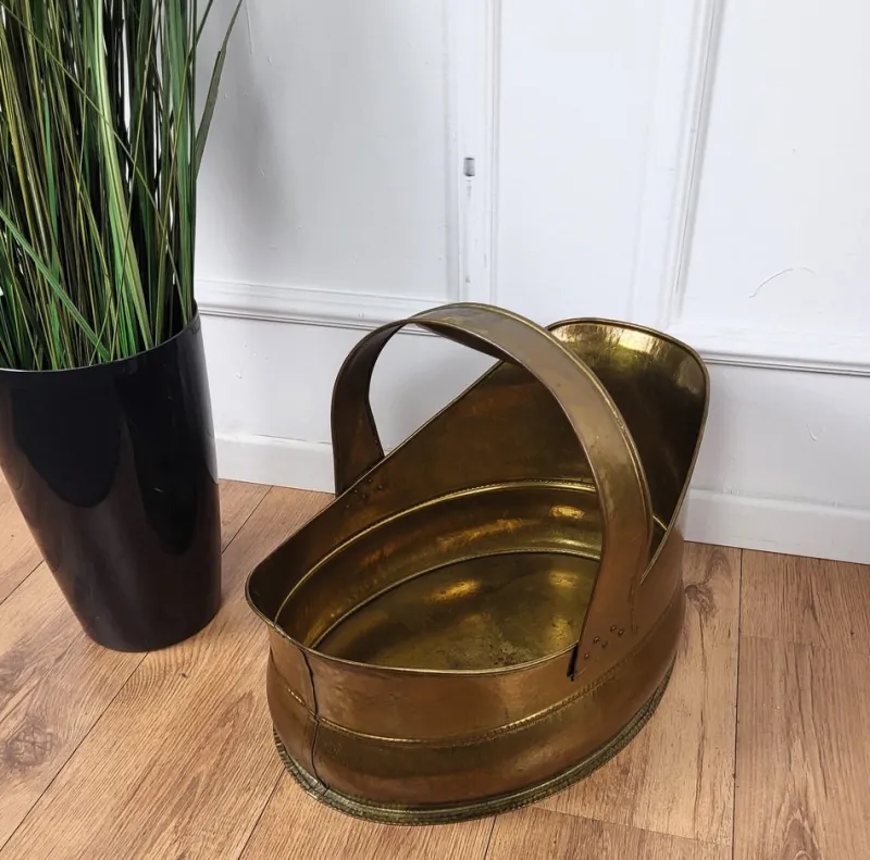 Pamono Italian Gilt Brass Bronze Fireplace Wood Log Holder Rack by Milo Baughman, 1970s> Fireplaces And Mantels