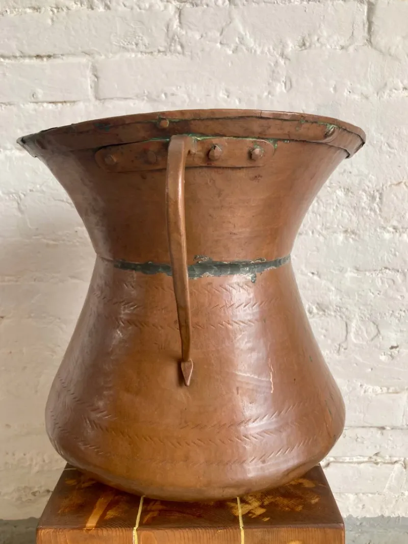 Clearance Pamono Italian Hammered Copper Jugs, 1890s, Set of 3