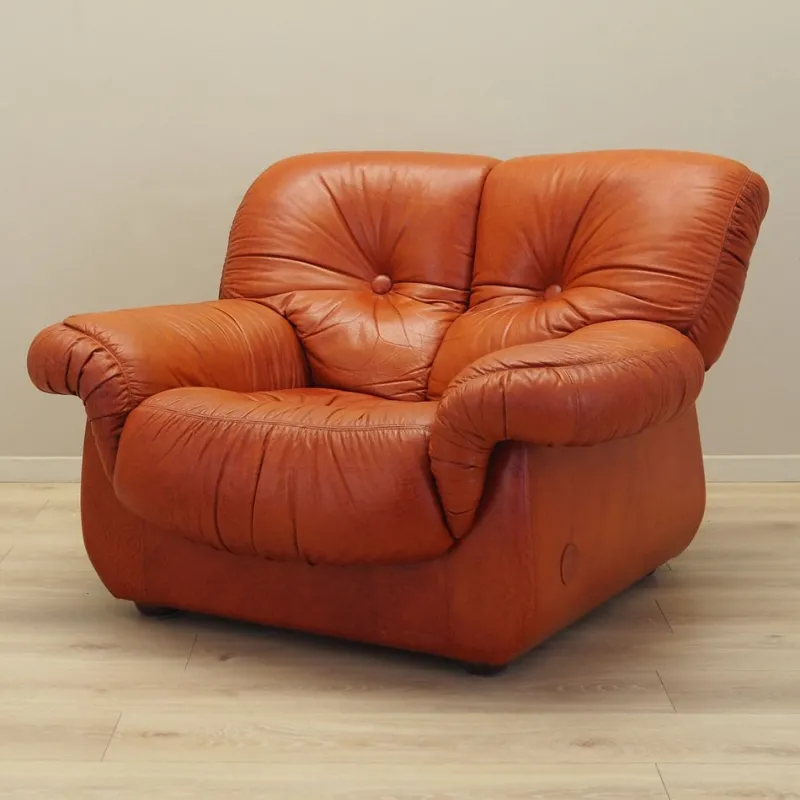 Pamono Italian Lounge Chair from Pellerossi, 1970s> Lounge Chairs & Armchairs