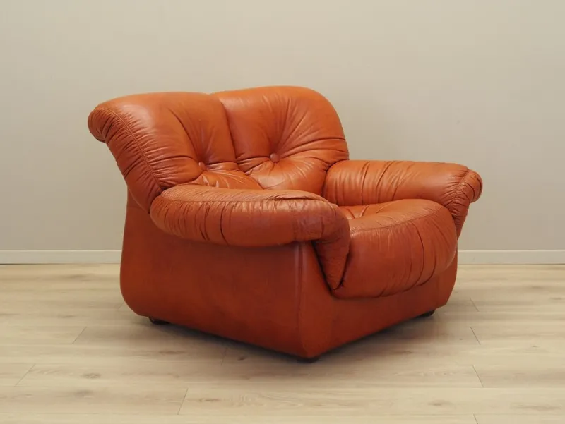 Pamono Italian Lounge Chair from Pellerossi, 1970s> Lounge Chairs & Armchairs