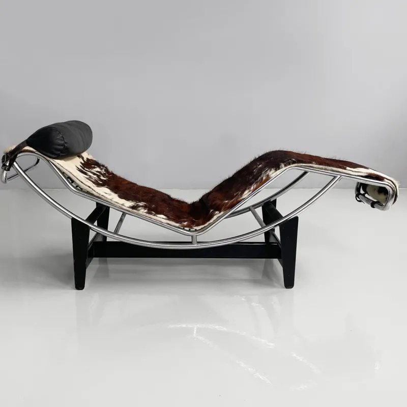 Pamono Italian Modern LC4 Chaise Lounge by Le Corbusier, Pierre Jeanneret and Charlotte Perriand for Cassina, 1970s> Daybeds & Chaises Lounges
