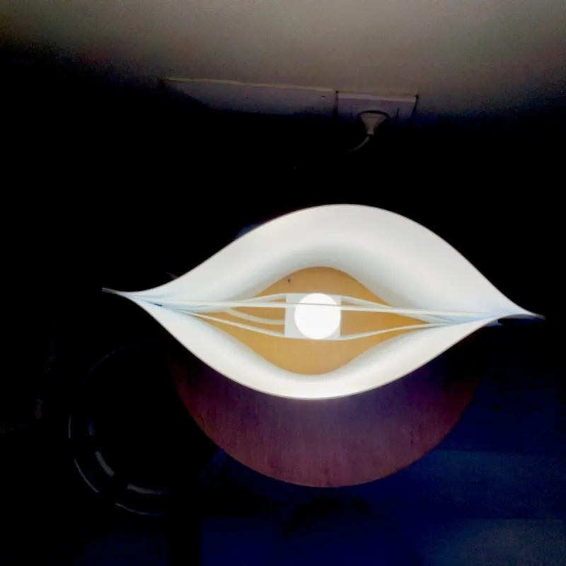 Discount Pamono Italian Modern Vela Table Lamp in White Acrylic by Samuel Parker, 1980s