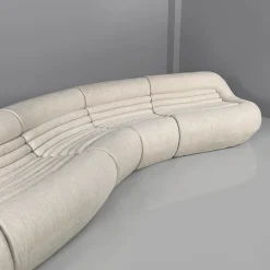 Pamono Italian Modern White Carrera Sofa attributed to De Pas, Durbino and Lomazzi for B&B Italia, 1970s><noscript><img width=