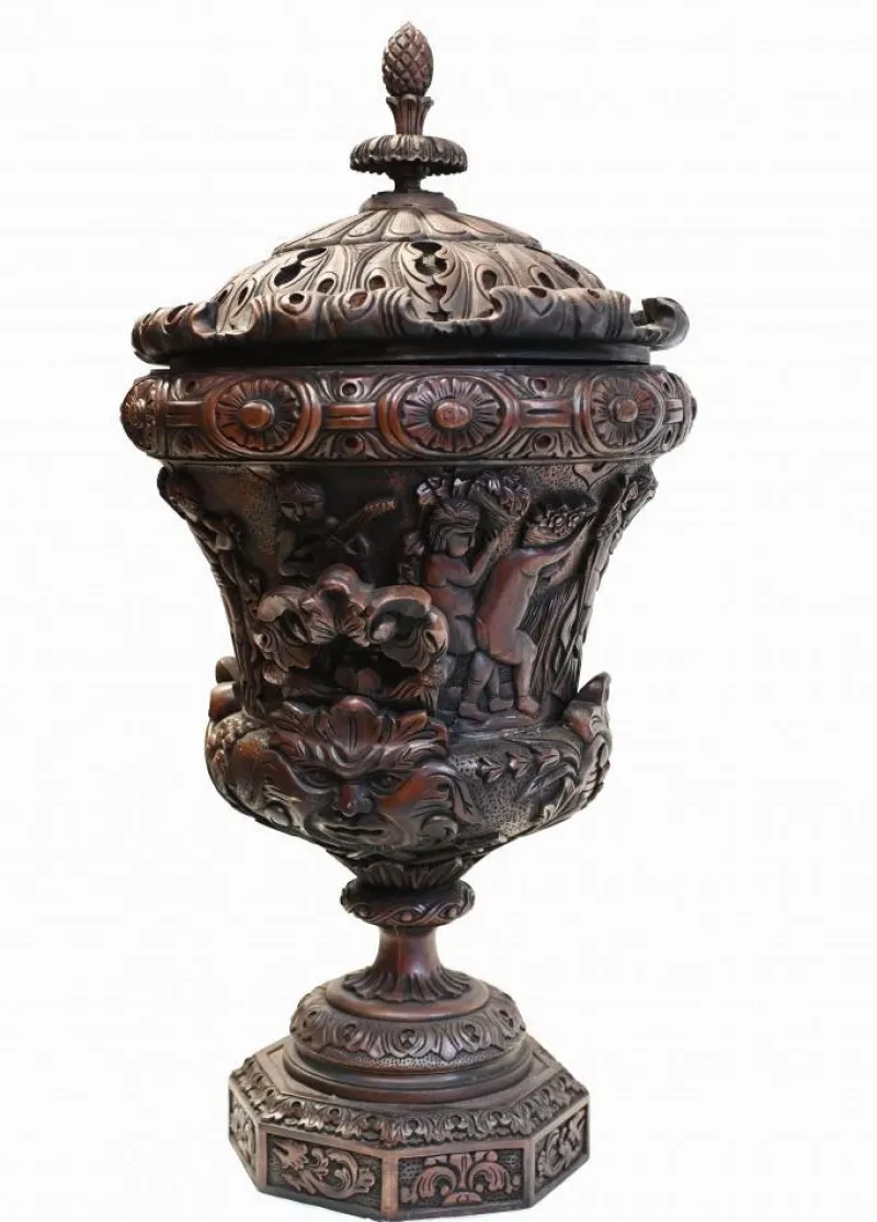 Pamono Italian Monumental Carved Urns, Set of 2> Garden Accessories