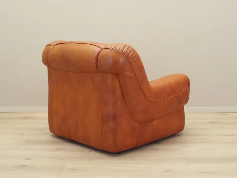 Pamono Italian Orange Armchair from Mimo Padova, 1970s> Lounge Chairs & Armchairs