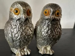 Pamono Italian Owl Shaped Salt and Pepper Shakers with Glass Eyes, 1970s, Set of 2> Salt & Pepper Shakers