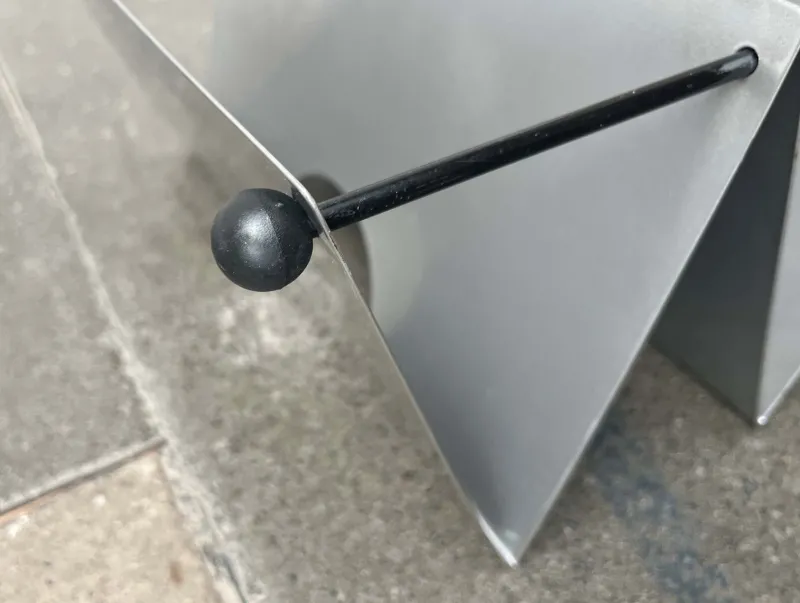 Online Pamono Italian Postmodern Metal Magazine Rack Holder, 1980s