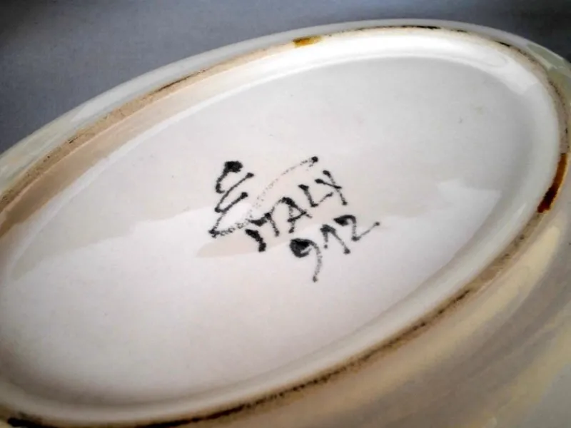 Pamono Italian Pottery Oil and Vinegar and Salt & Pepper Containers from Ernestine, 1950s, Set of 5> Salt & Pepper Shakers