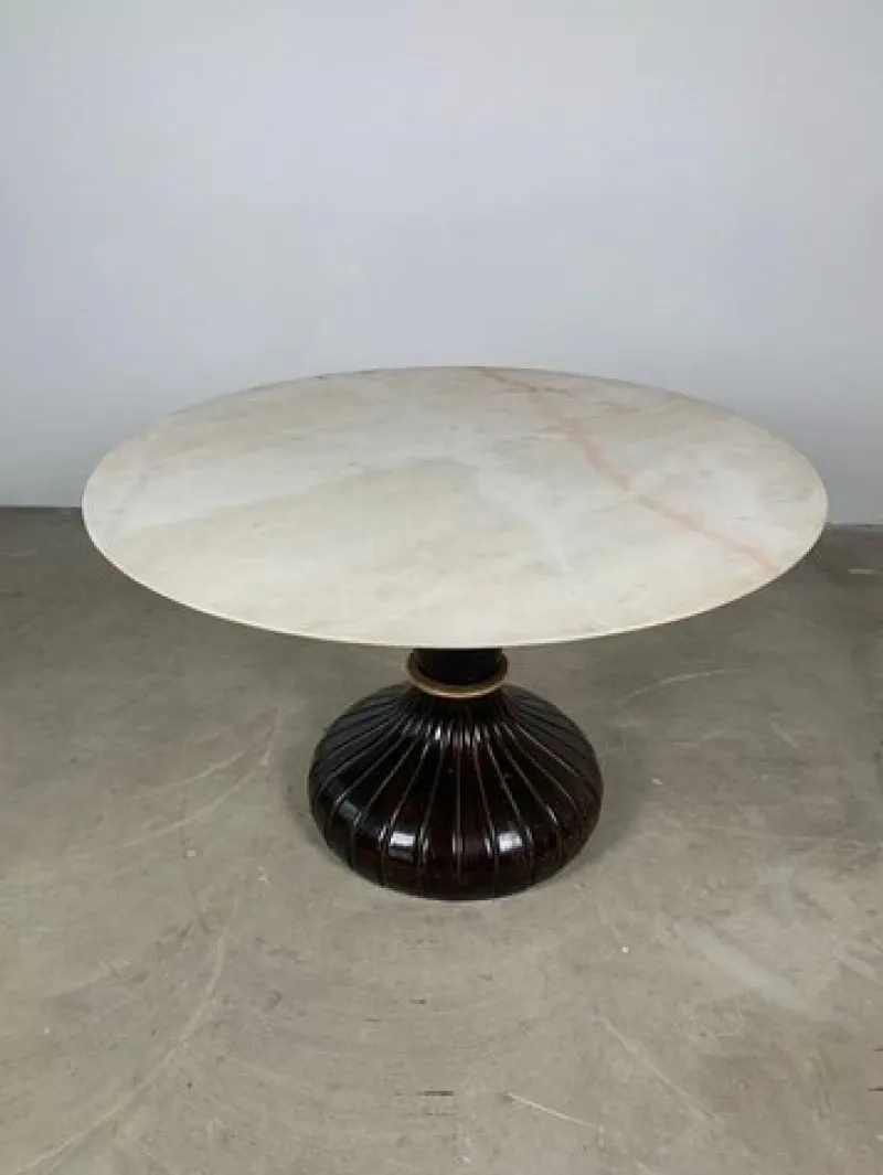 Pamono Italian Round Table with Onyx Top and Wooden Base, 1950s> Coffee & Side Tables