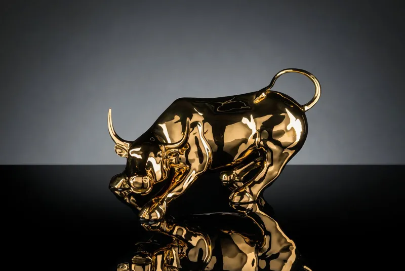 Pamono Italian Shiny Gold Ceramic Wall Street Bull Sculpture from VGnewtrend> Decorative Objects