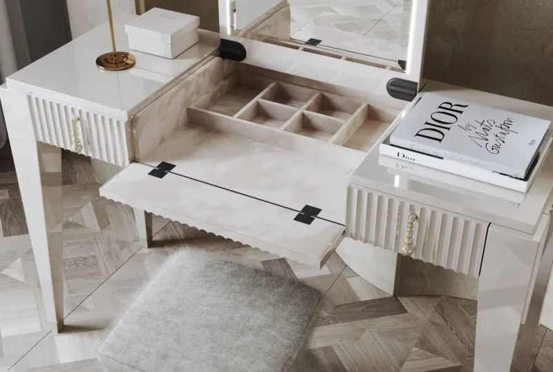 Hot Pamono Italian Vanity Table in Beige from Kabinet