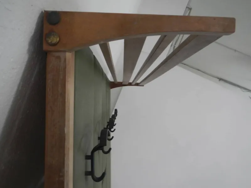 Pamono Italian Wall Coat Rack, 1970s> Racks, Hooks & Valets