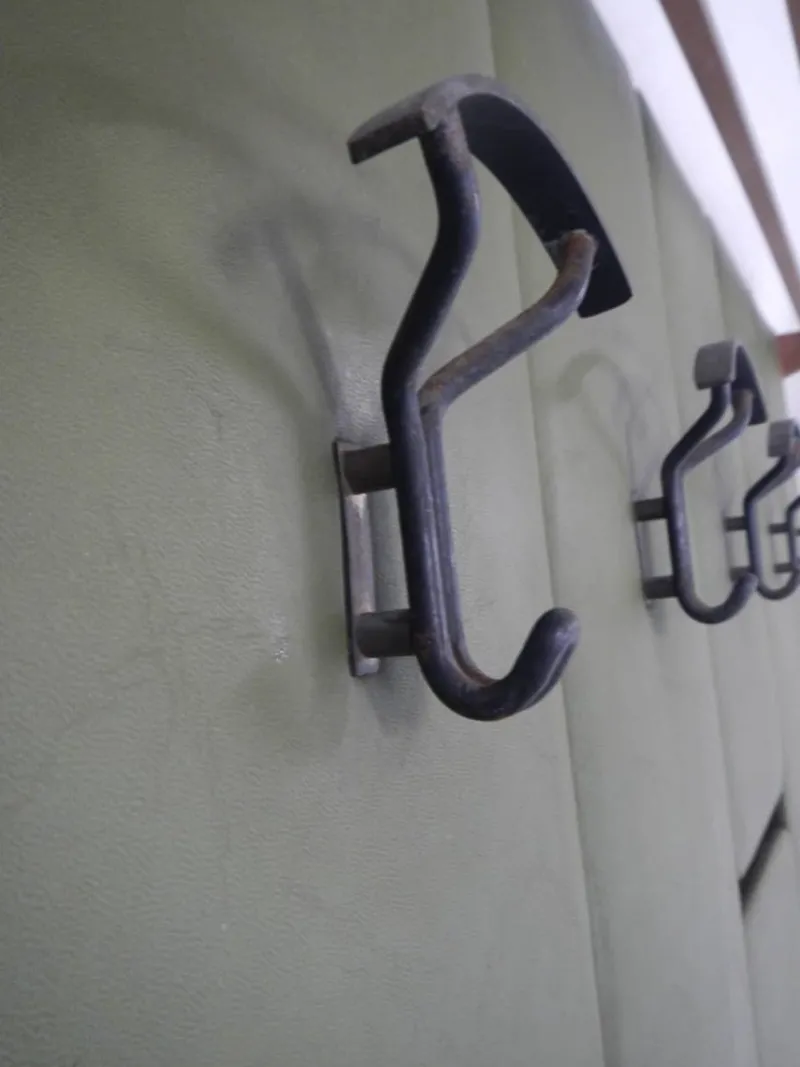 Pamono Italian Wall Coat Rack, 1970s> Racks, Hooks & Valets