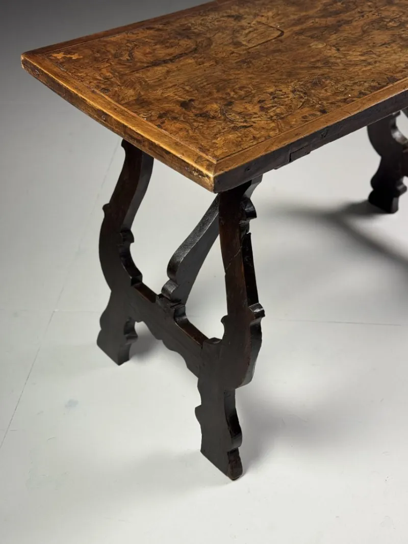 Pamono Italian Walnut Console, 18th Century> Console Tables
