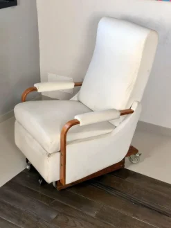 Pamono Italian White Leather La-Z-Boy Rocking Armchair by Pizzetti Roma, 1960s><noscript><img width=