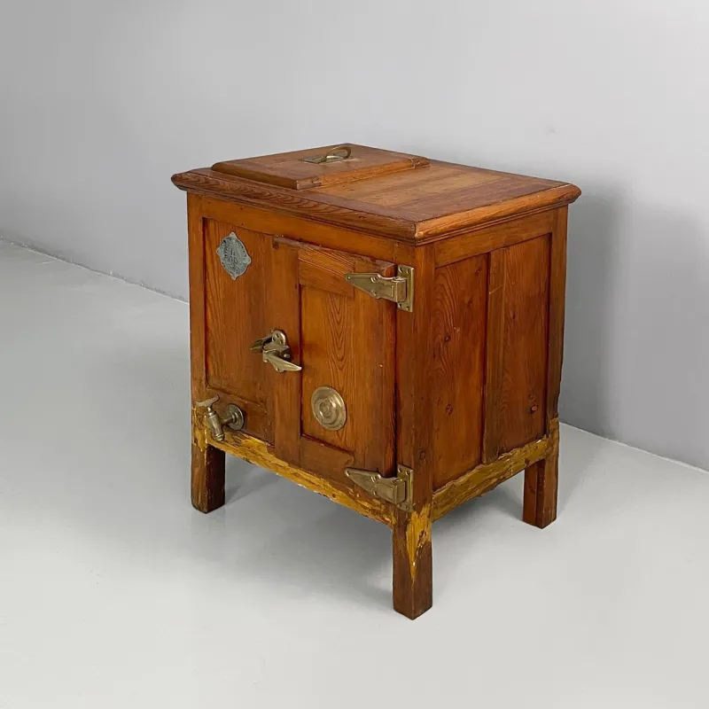 Pamono Italian Wood and Brass Ice Box, 1930s> Cabinets & Wardrobes